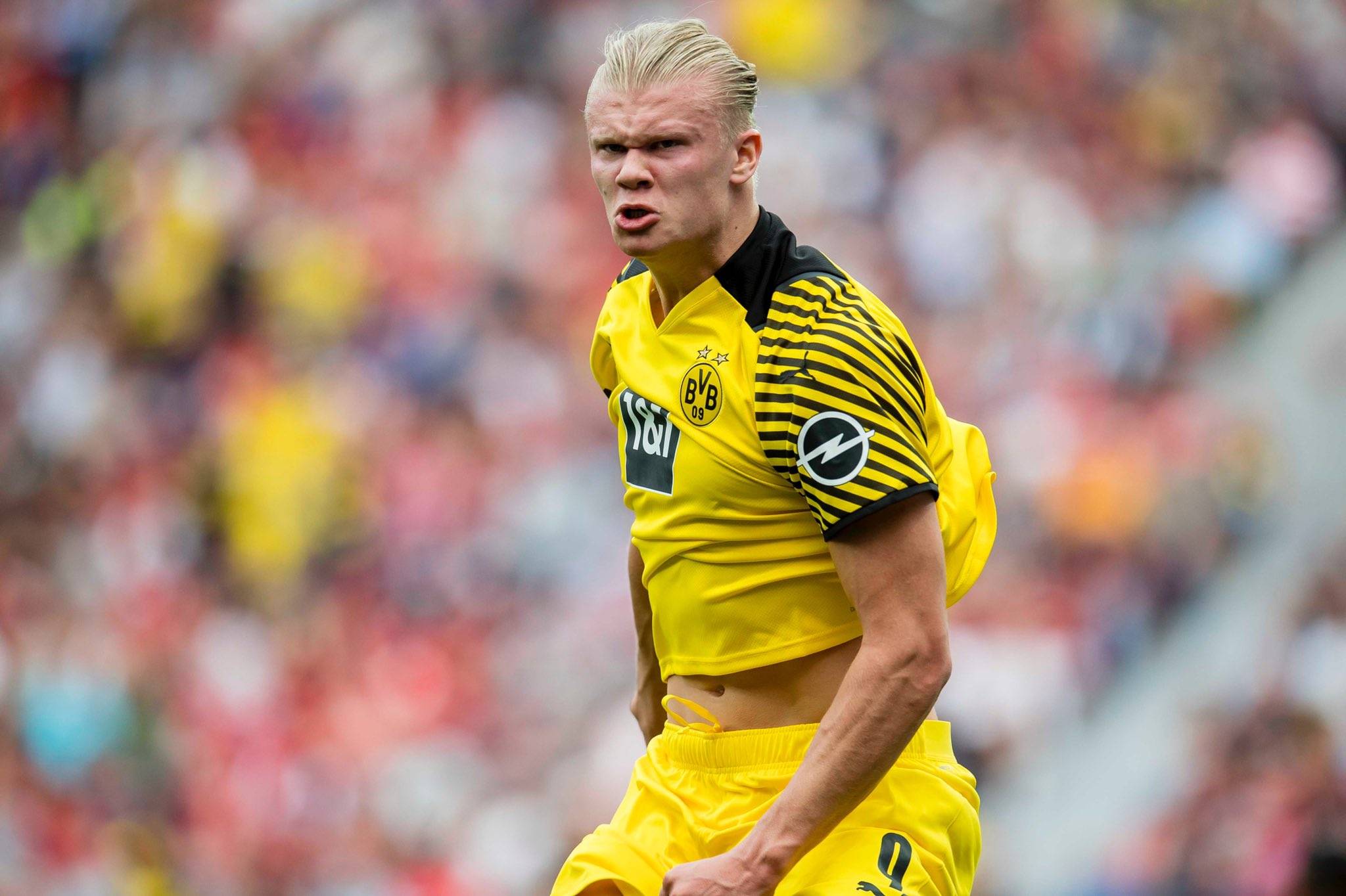 5分钟闪击马赛，圣吉罗斯收获建队128年首个欧冠主场进球（5分钟速破马赛，圣吉罗斯收获队史128年来欧冠主场首球）