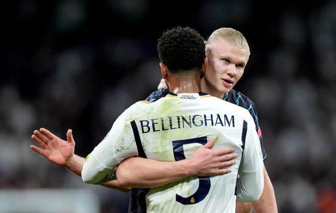 英超-攻击线哑火达洛特破门 曼联1-1西汉姆近5轮仅1胜（英超：达洛特破门仍难救主，曼联1-1西汉姆，近5轮仅一胜）